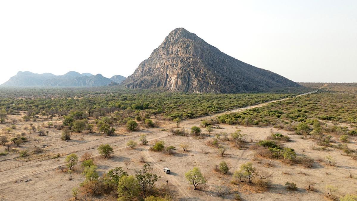 Askiesbos - Samochima Bush Camp Shakawe Kültér fotó